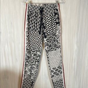 NWT SKIDZ NYC GEOMETRIC PRINT PANTS DRAWSTRING SMALL A